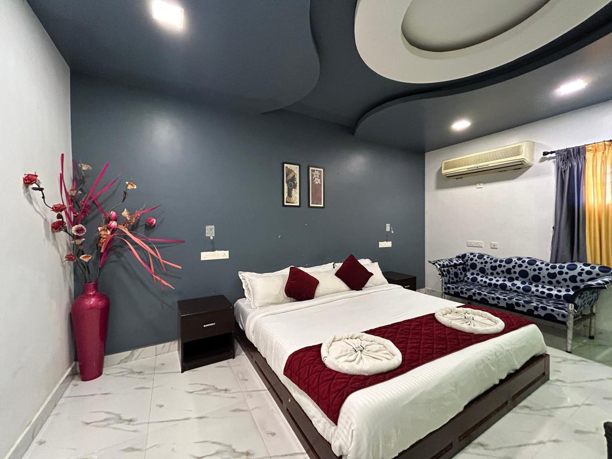 The Elite Beachview Pondicherry Exteriör bild