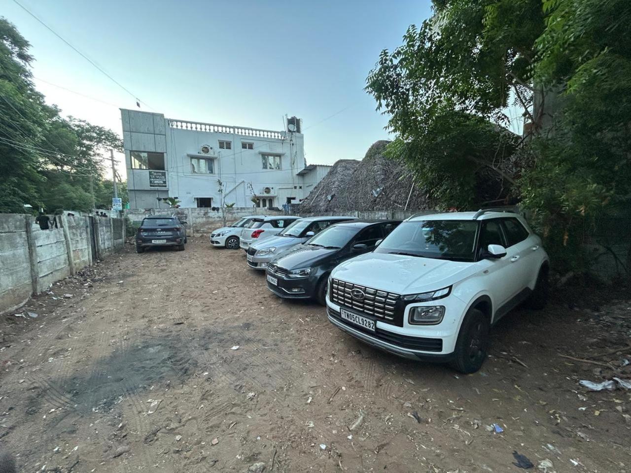 The Elite Beachview Pondicherry Exteriör bild